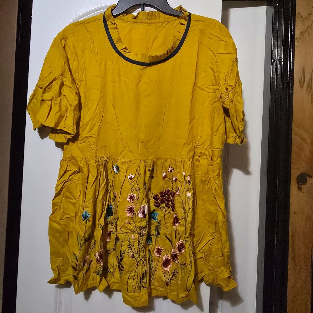 Shein Embroidered Mustard Yellow Women's Tunic Top Size 22